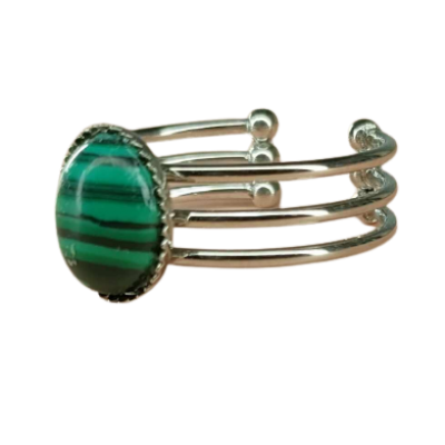 Bague ajustable en resine et acier inoxydable verte elegance naturelle et design moderne